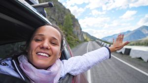 adventuresome woman travels after using cinnamon essential oil