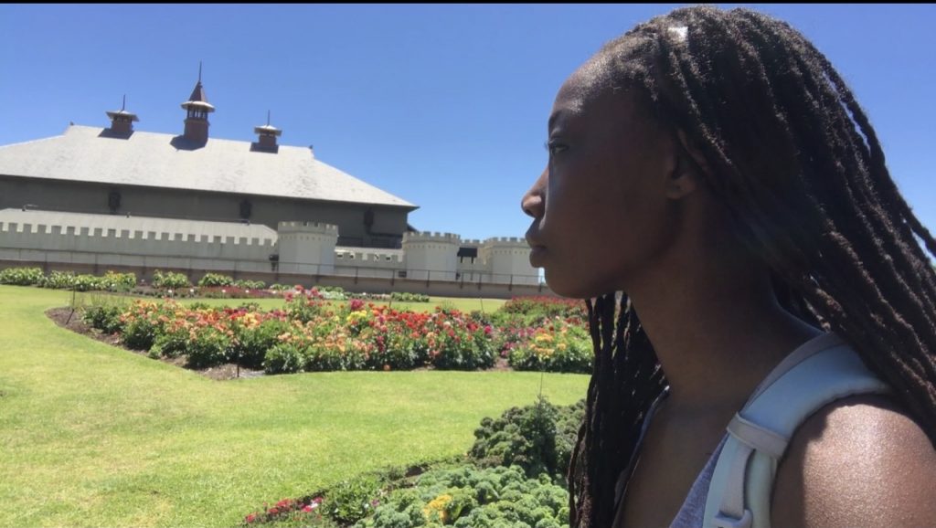 yoga teacher Erica Rascon explores moving meditation at Royal Botanic Gardens Sydney 